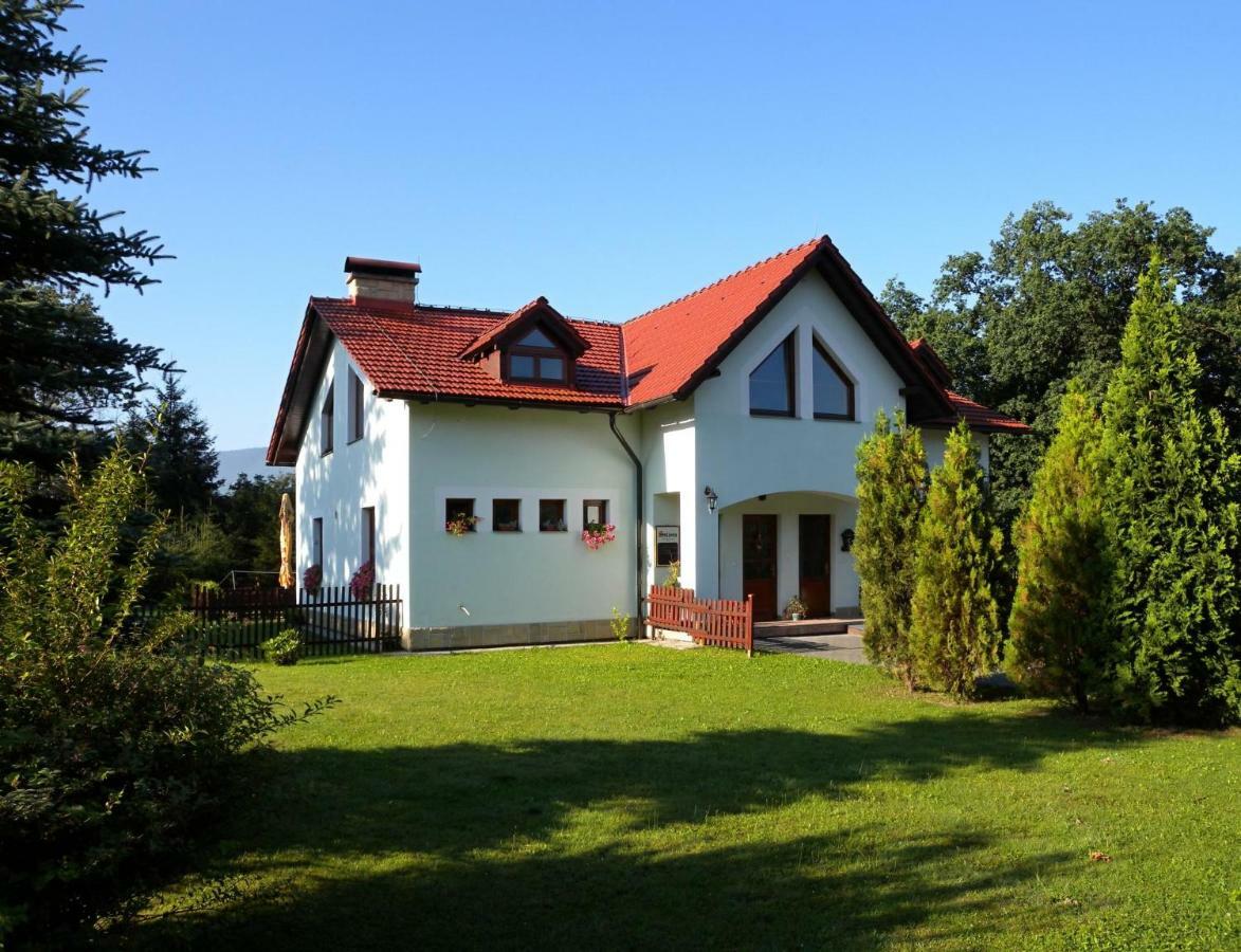 Apartamento V přírodě na okraji Frenštátu pod Radhoštěm Frenštát pod Radhoštěm Exterior foto
