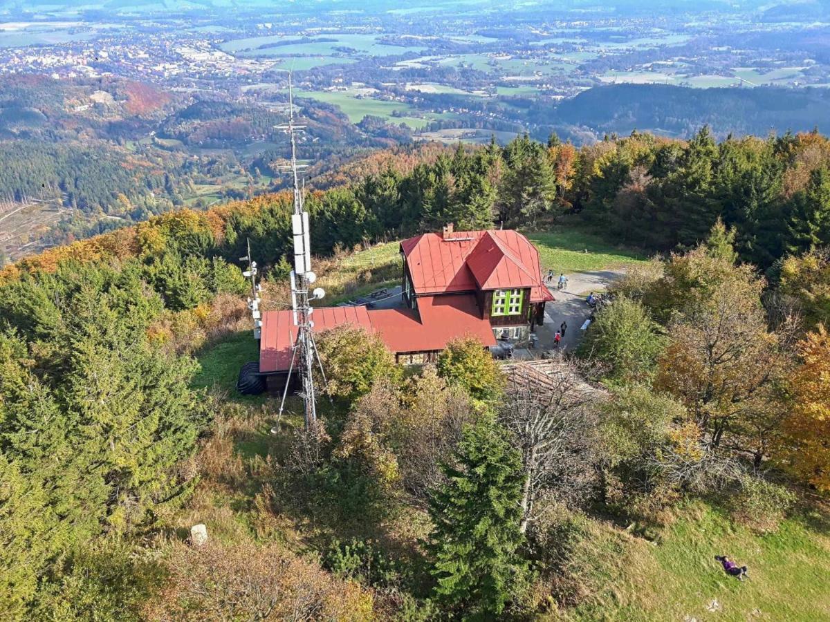 Apartamento V přírodě na okraji Frenštátu pod Radhoštěm Frenštát pod Radhoštěm Exterior foto
